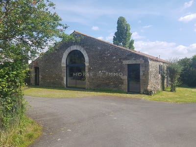 /international/fr/la-garnache-pays-de-la-loire-310108943552/?lang=zh-cn