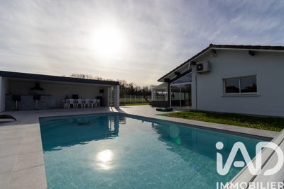 /international/fr/peyrehorade-aquitaine-310105810310/