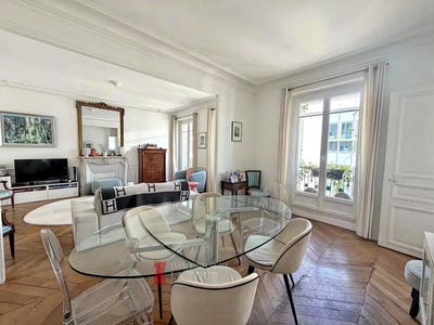 /international/fr/paris-16th-paris-310109109351/