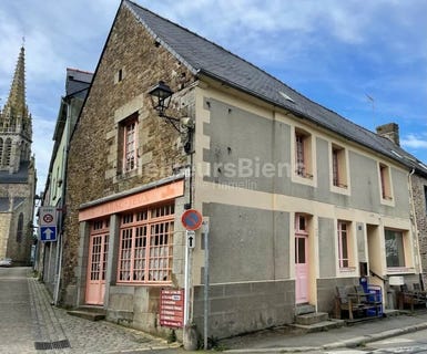 /international/fr/bazouges-la-perouse-brittany-120091512837/