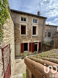 /international/fr/dompierre-les-ormes-burgundy-310100106419/