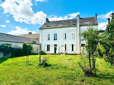 /international/fr/milly-la-foret-ile-de-france-310110357820/