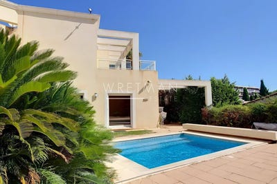 /international/fr/cagnes-sur-mer-provence-alpes-cote-d-azur-310101187235/?lang=en