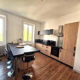 /international/fr/limoges-limousin-310102765912/