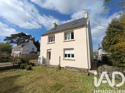 /international/fr/quemeneven-brittany-310106857909/