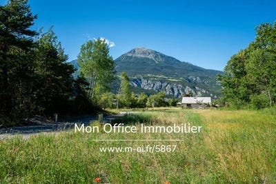 /international/fr/crots-provence-alpes-cote-d-azur-310108869087/