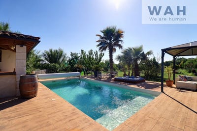 /international/fr/lunel-languedoc-roussillon-310107708615/