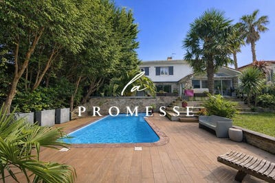 /international/fr/biarritz-aquitaine-310108263930/