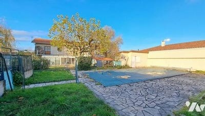 /international/fr/savigneux-rhone-310107815408/