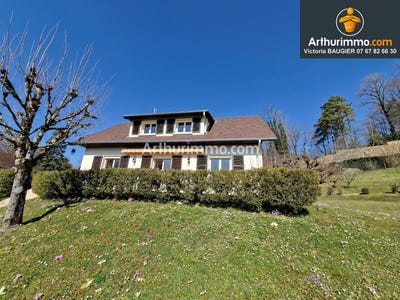 /international/fr/lons-le-saunier-franche-comte-310098892928/