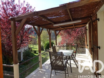 /international/fr/le-bugue-aquitaine-310106262779/