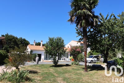 /international/fr/la-clisse-charente-310101044598/