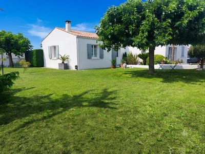 /international/fr/grezac-charente-310119798844/