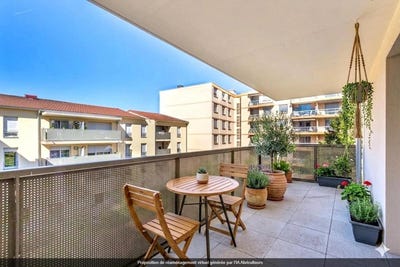 /international/fr/venissieux-rhone-310107969550/