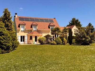 /international/fr/saint-nom-la-breteche-ile-de-france-120092389093/