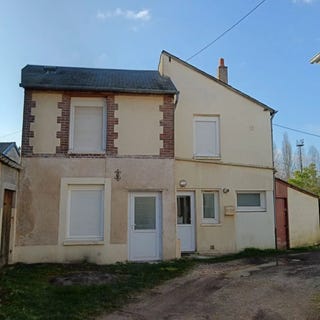 /international/fr/petit-couronne-upper-normandy-310108314396/