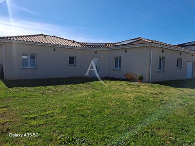 /international/fr/l-isle-jourdain-charente-310107292692/