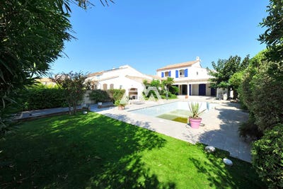 /international/fr/la-grande-motte-centre-val-de-loire-310098841097/?lang=zh-tw