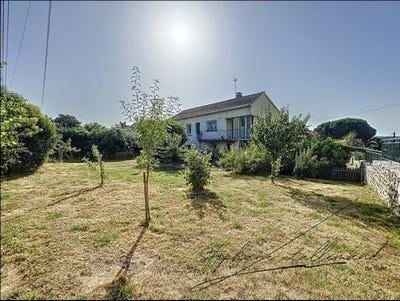 /international/fr/saint-privat-des-vieux-languedoc-roussillon-310100523298/