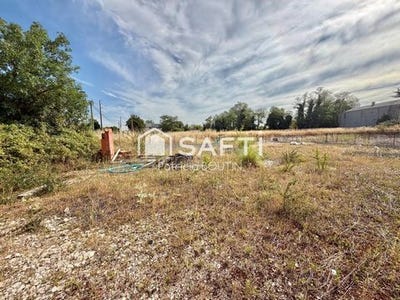 /international/fr/benet-pays-de-la-loire-310109204764/
