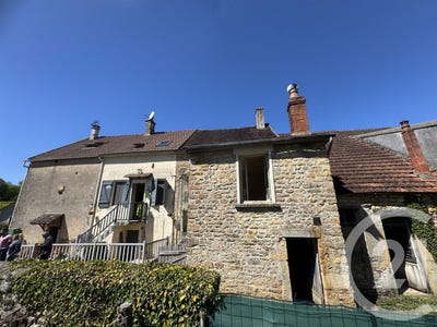 /international/fr/nuars-burgundy-310107709241/