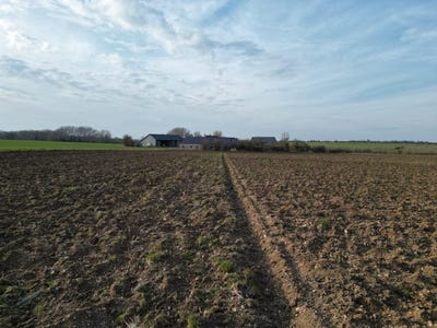/international/fr/saint-ambroix-centre-val-de-loire-310108764579/