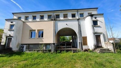 /international/fr/autun-burgundy-310107977068/
