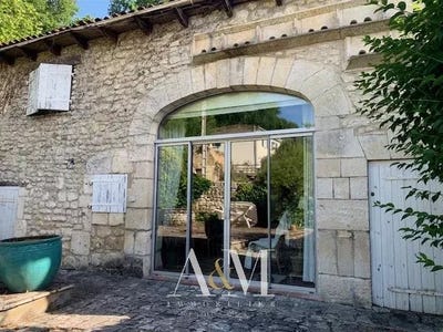 /international/fr/mosnac-saint-simeux-charente-310100558001/