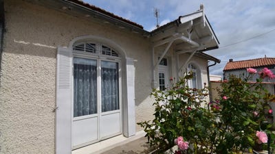 /international/fr/gond-pontouvre-charente-310100409524/