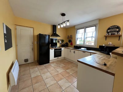/international/fr/le-bailleul-pays-de-la-loire-310100913496/?lang=en