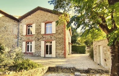 /international/fr/molieres-sur-ceze-languedoc-roussillon-310107562588/