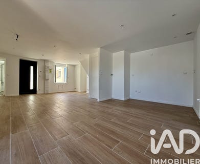 /international/fr/renaze-pays-de-la-loire-310107175462/