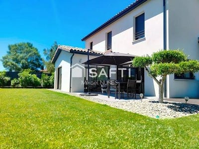/international/fr/villeneuve-tolosane-midi-pyrenees-310100174298/
