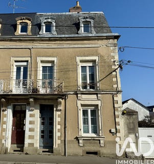 /international/fr/laval-pays-de-la-loire-310106994741/