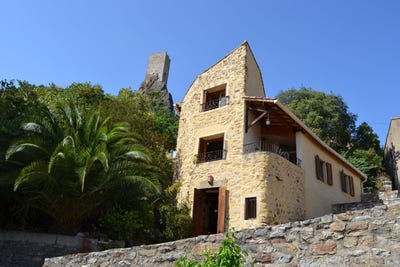 /international/fr/roquebrun-provence-alpes-cote-d-azur-310105534760/