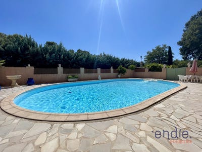 /international/fr/lorgues-provence-alpes-cote-d-azur-310101034645/