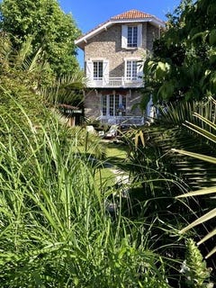 /international/fr/bayonne-aquitaine-310100661085/