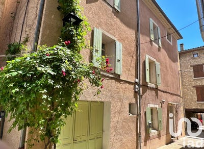 /international/fr/buis-les-baronnies-rhone-310106822942/