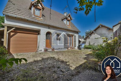 /international/fr/maintenon-centre-val-de-loire-310101229681/