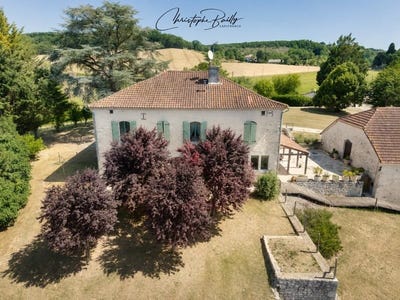 /international/fr/lauzerte-midi-pyrenees-310103266321/