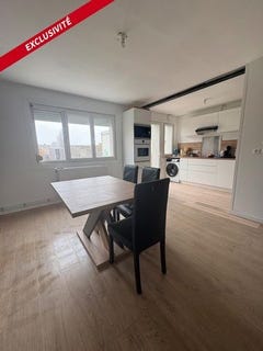 /international/fr/calais-calais-310106997407/