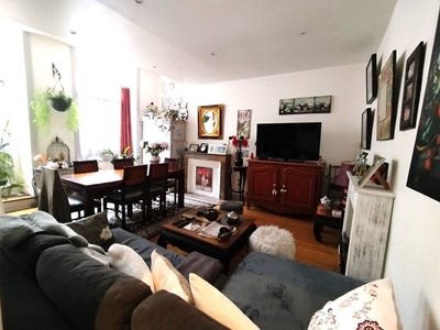 /international/fr/fougeres-brittany-310107625780/