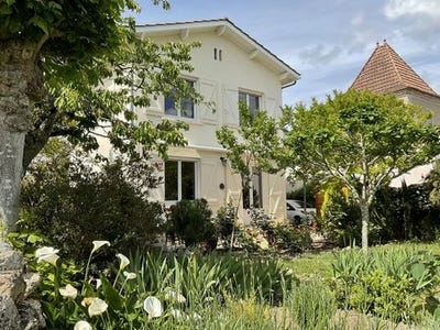 /international/fr/laparade-aquitaine-120085679228/?lang=zh-tw
