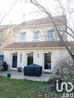 /international/fr/evry-courcouronnes-ile-de-france-310097545792/
