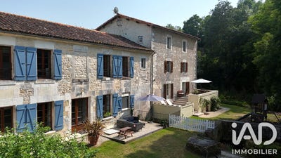 /international/fr/bourg-charente-charente-310109076979/