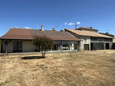 /international/fr/romagne-charente-310100992617/