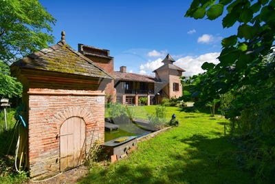 /international/fr/saint-nauphary-midi-pyrenees-310108865216/