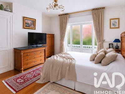/international/fr/amiens-picardie-310106389572/