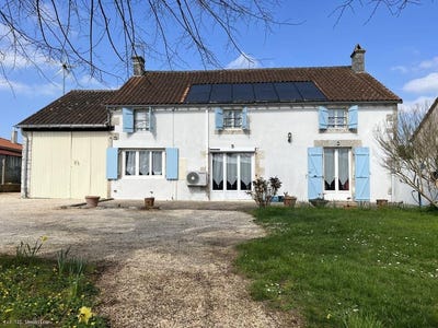 /international/fr/ruffec-charente-310098732431/?lang=pt