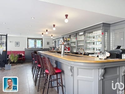 /international/fr/nogent-le-roi-centre-val-de-loire-310101043488/